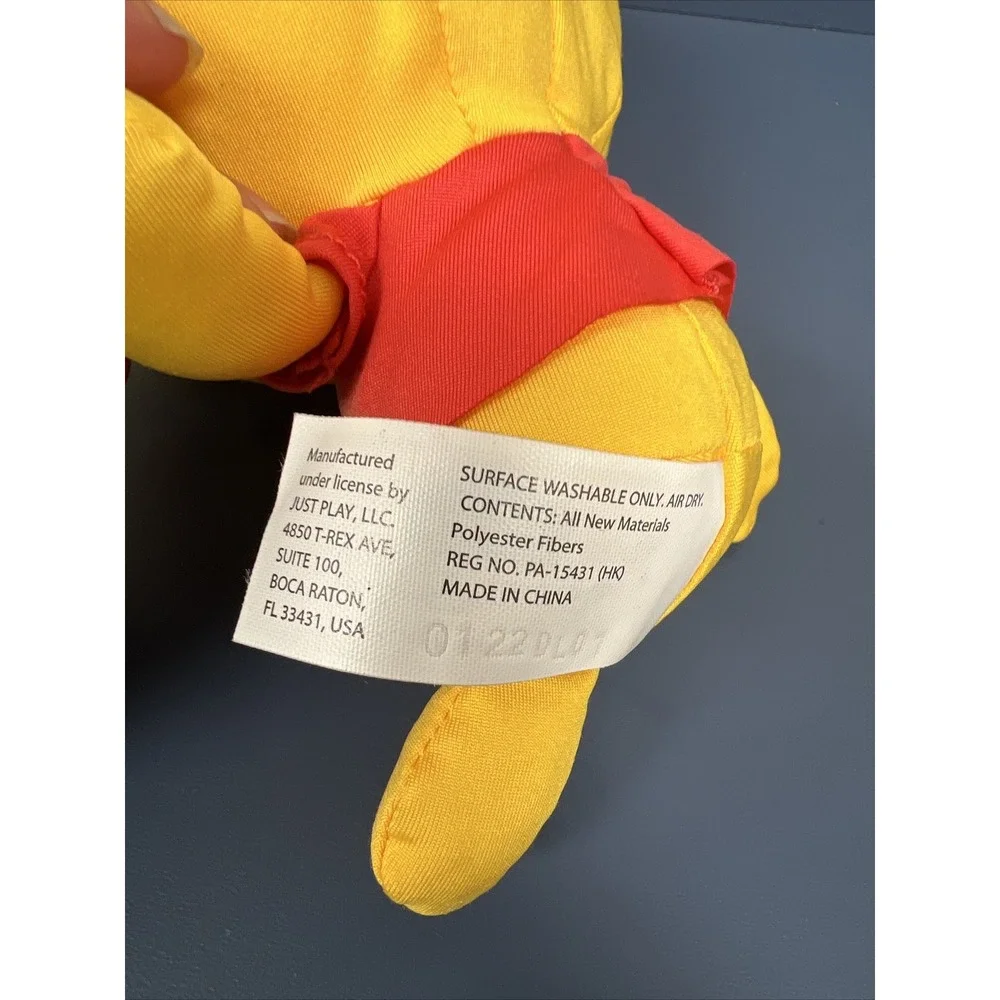 Disney Doorables Puffables Plush‎ Winnie The Pooh 10-inch Stuffed Toy Tags EUC